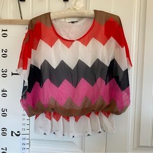 Milano chevron bay wing top